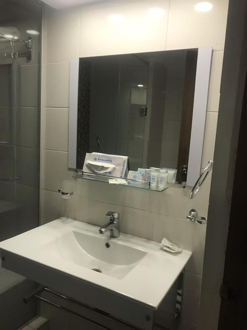 Hotel Shalimar راوالبيندي المظهر الخارجي الصورة